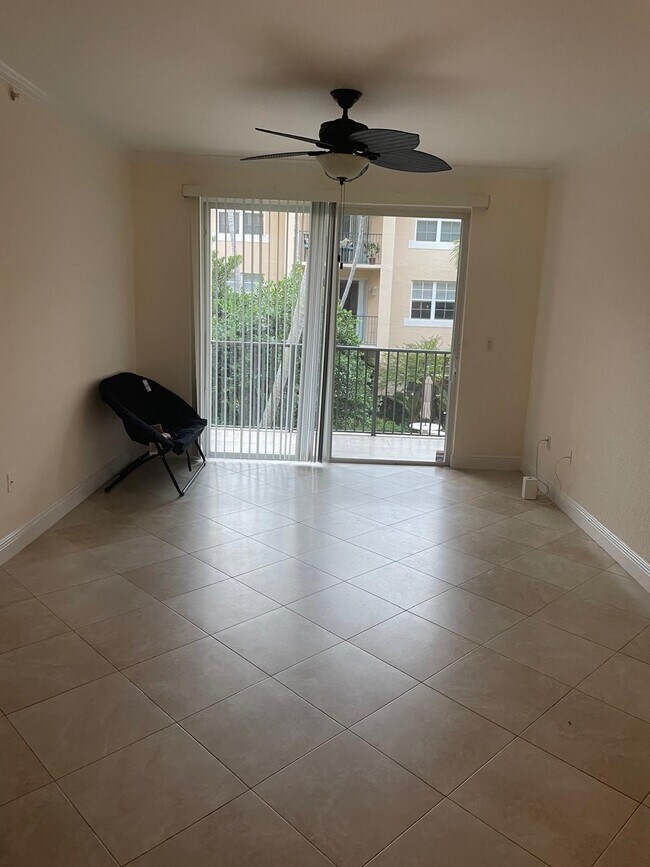Building Photo - 1803 N Flagler Dr