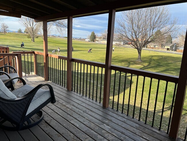 Building Photo - 206 Cypress Cir