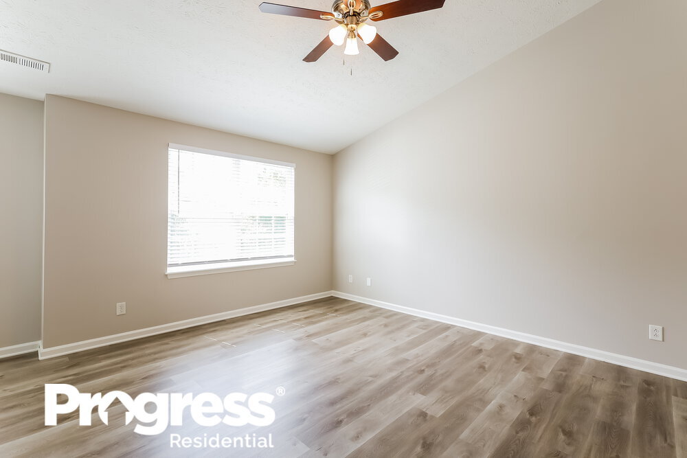Building Photo - 11402 High Grass Dr