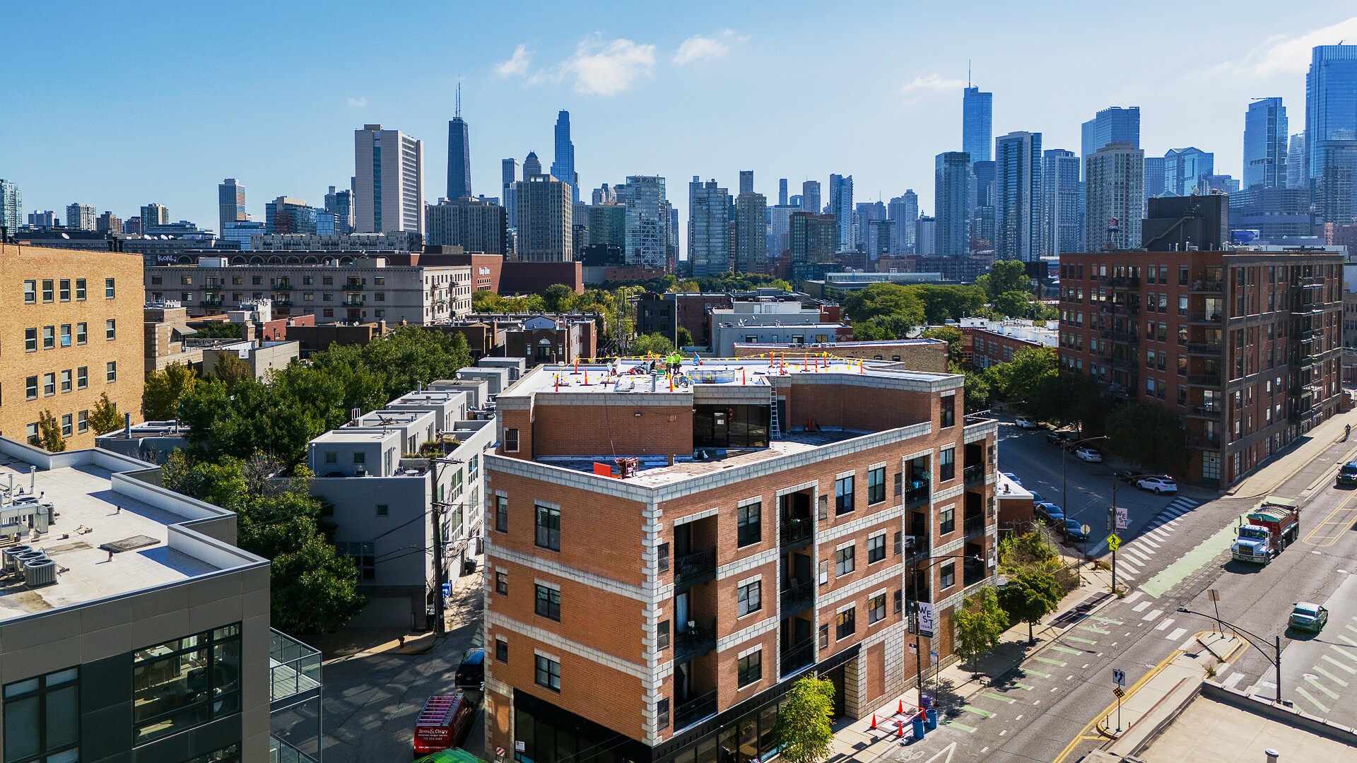 Building Photo - 651 N Milwaukee Ave