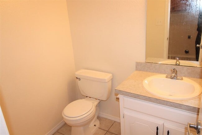 Building Photo - 1707 Jennifer Cir