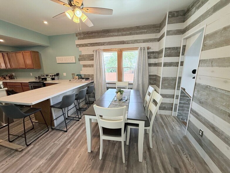 Building Photo - 5539 South St