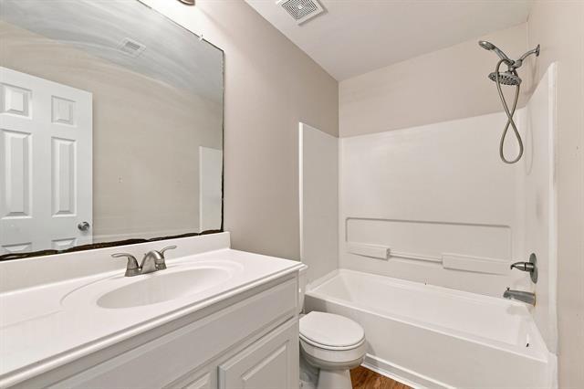 Building Photo - 6811 Waterlilly View Ln