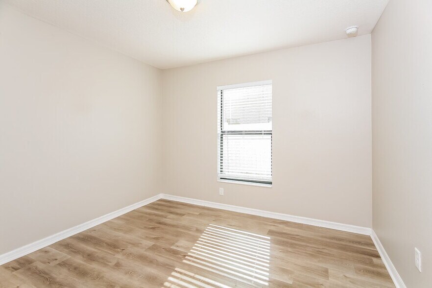 Building Photo - 6965 Crested Orchid Dr