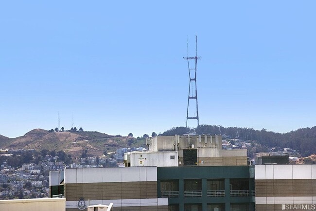 Building Photo - 300 3rd St