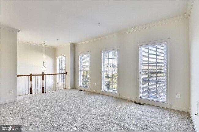 Building Photo - 12923 Benton Park Cir