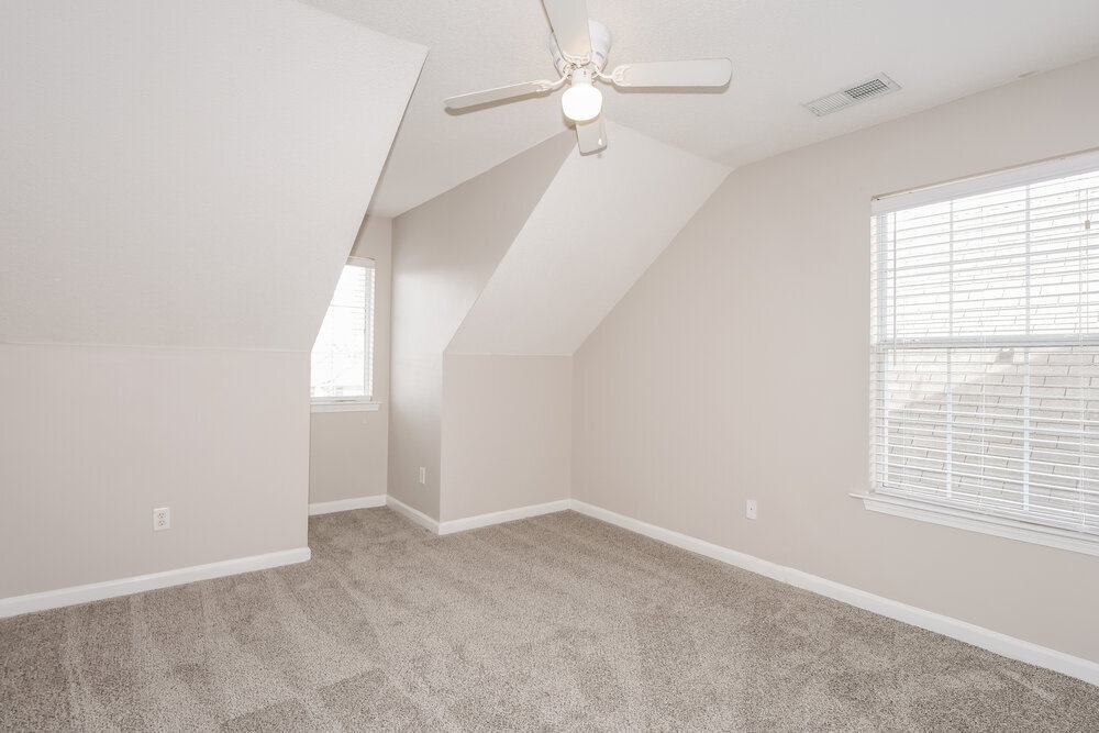 Building Photo - 1506 Lawson Dr