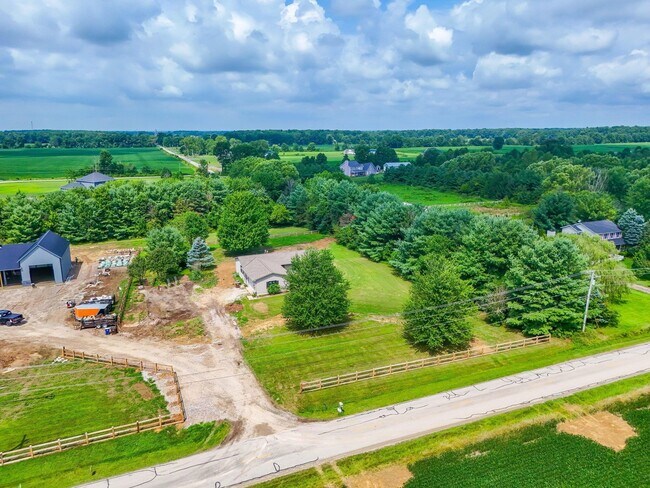 Building Photo - 1570 Green Cook Rd