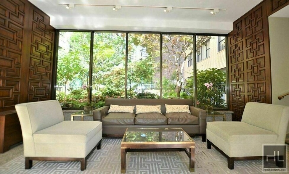 Building Photo - EAST 49 STREET