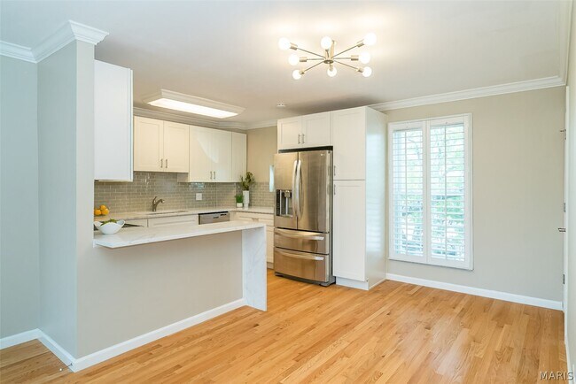 Building Photo - 1120 S Mason Rd