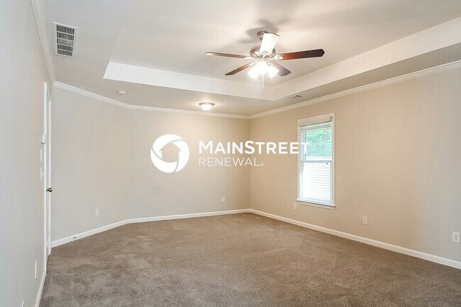 Building Photo - 4 Bedroom Pet-Friendly Home in DALLAS, GA with Main Street Renewal