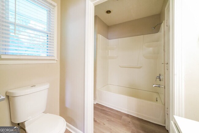 Building Photo - 2820 Foxlair Trail