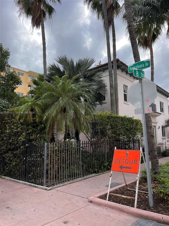 Building Photo - 750 Pennsylvania Ave