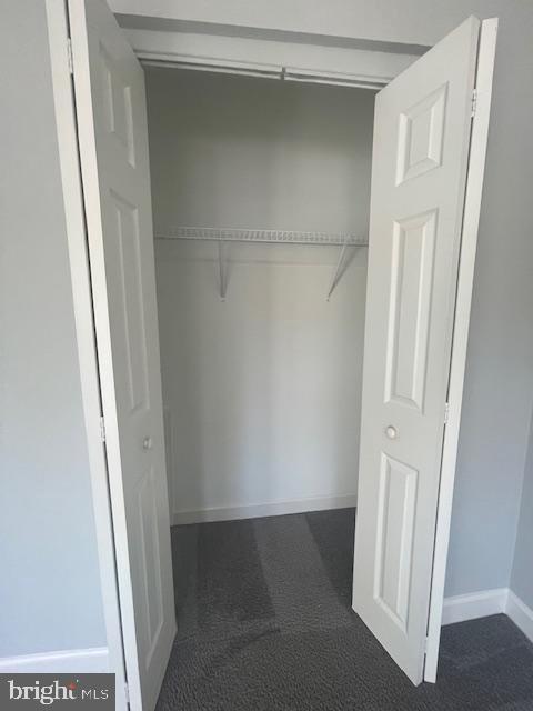 Building Photo - 1704 Barnaby St