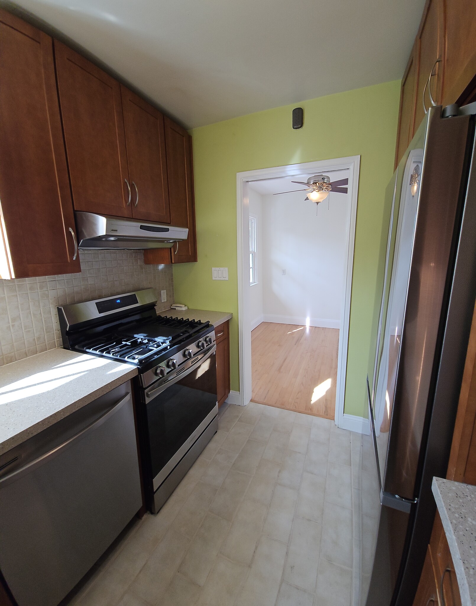 Kitchen with Brand New Appliances - 507 E Maple St