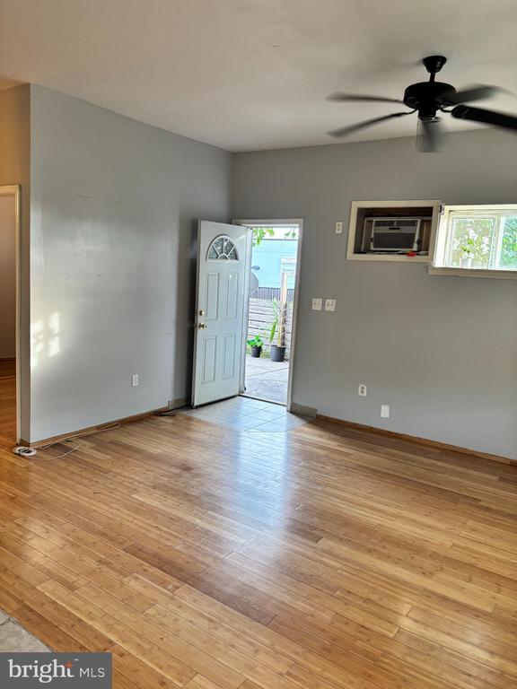 Building Photo - 4711 Rising Sun Ave