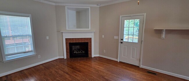 Building Photo - 4049 Clinard Ave