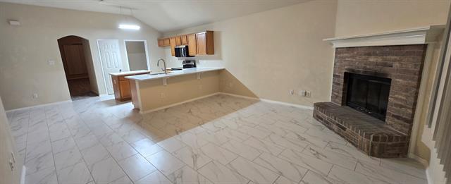Building Photo - 1811 Kings Cross Dr