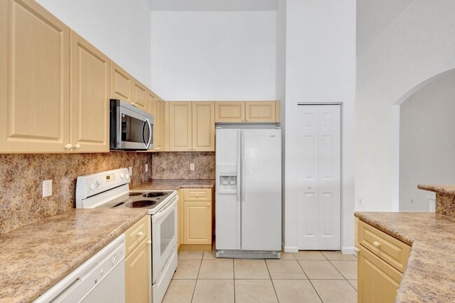 Building Photo - 9820 Galleon Dr