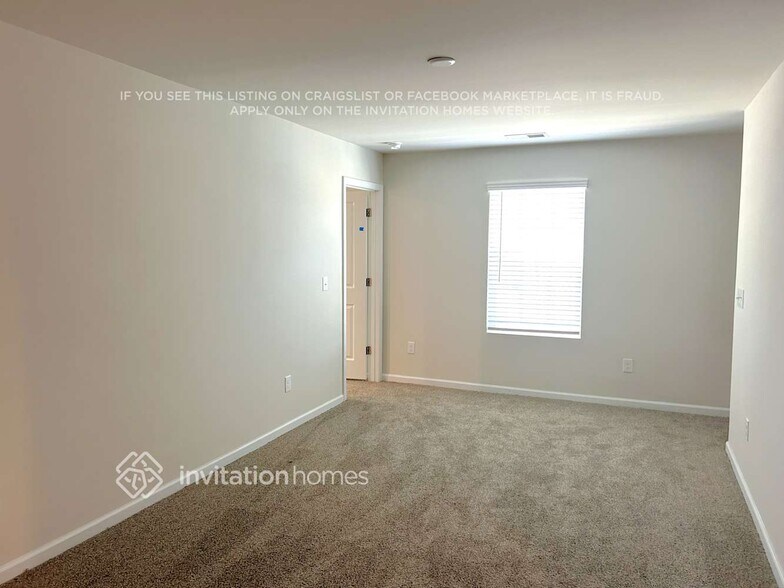 Building Photo - 2343 Pebble Close Ct