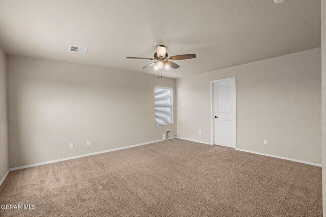 Building Photo - 3836 Loma Cristobal