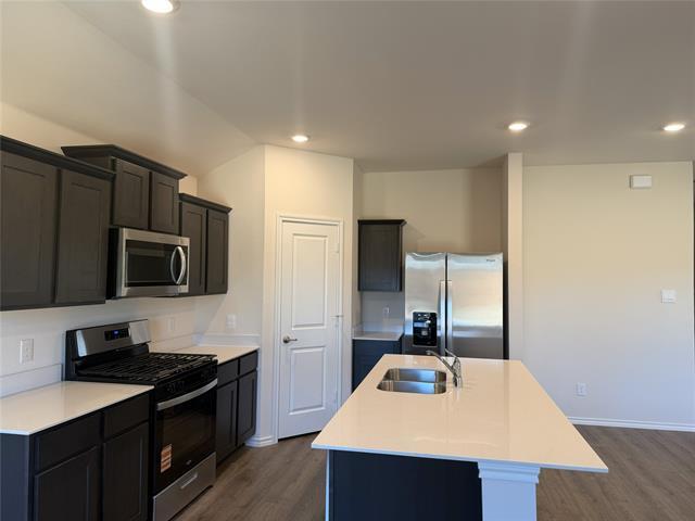 Building Photo - 2409 Anson Dr