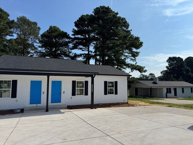 Building Photo - Brand New Two Bedroom Duplex in Denver