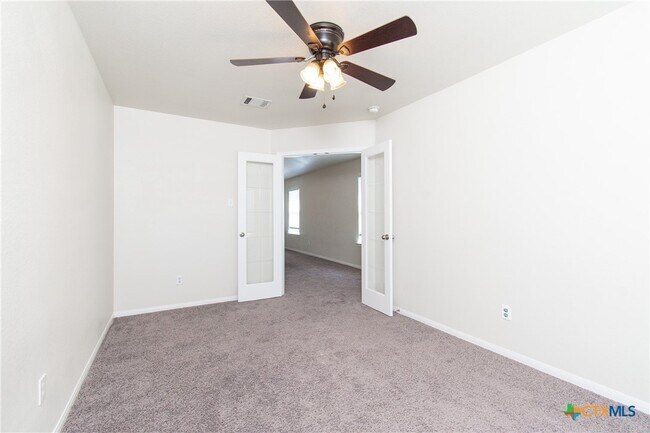 Building Photo - 505 E Orion Dr