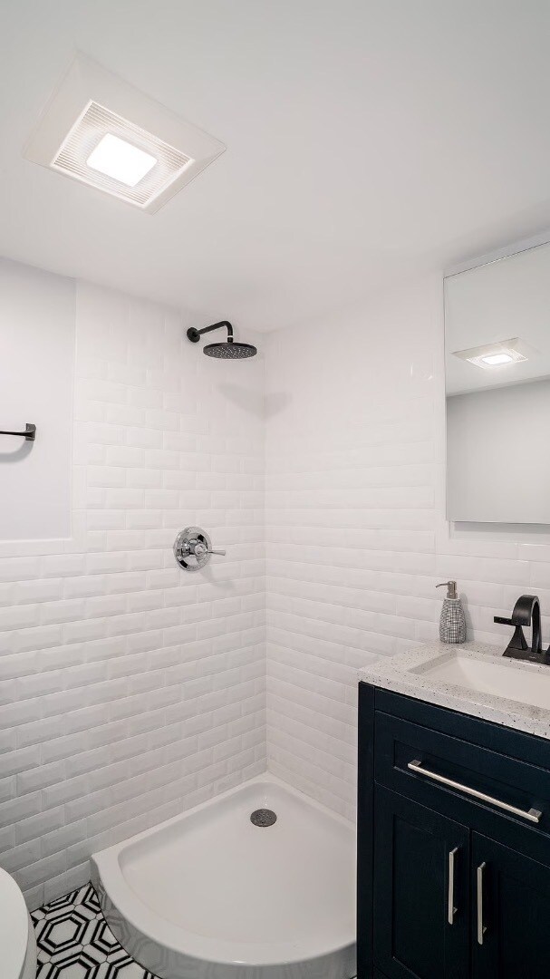 Building Photo - 188 Endicott Ave