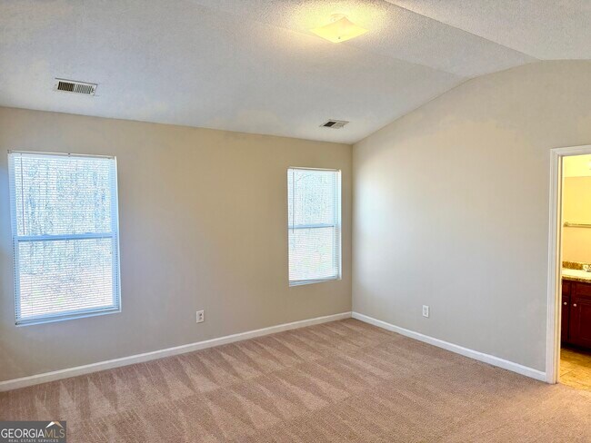 Building Photo - 2304 Bigwood Trail