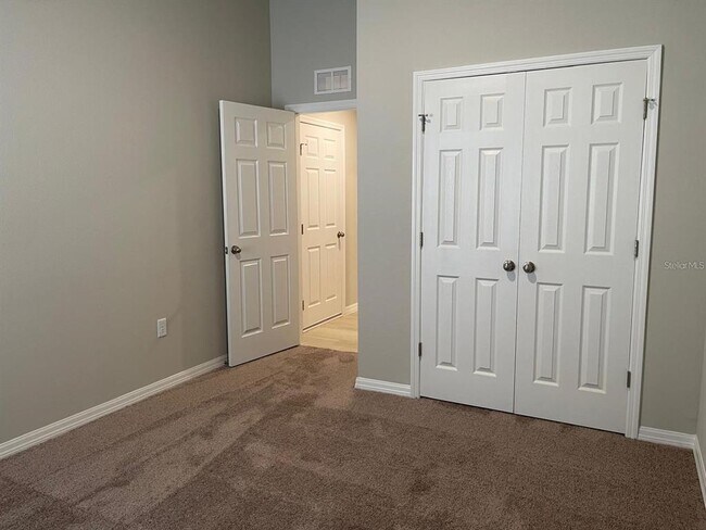 Building Photo - 4135 Gerbera Daisy Ave
