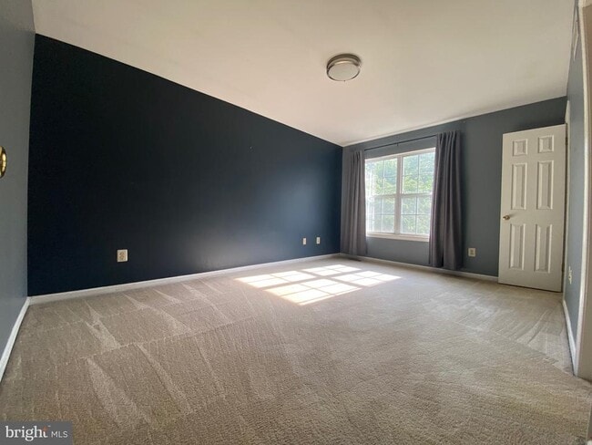 Building Photo - 3963 Captain Molly Cir