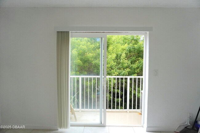 Building Photo - 1510 Ocean Shore Blvd