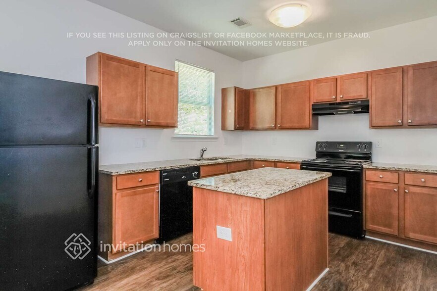 Building Photo - 1442 Ewing Farm Dr