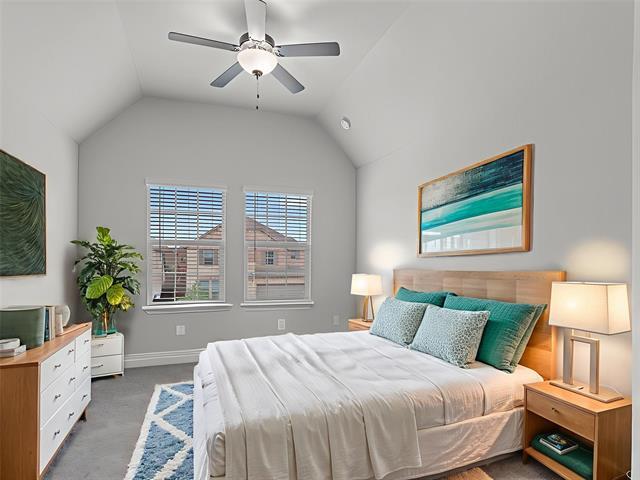 Building Photo - 2333 Willow Garden Dr