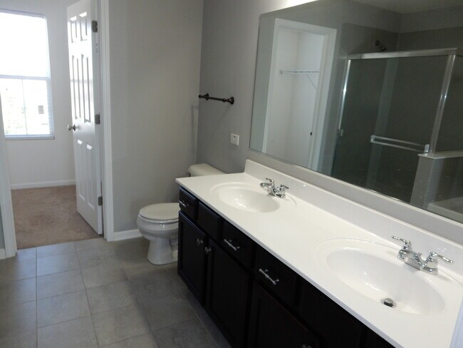 Building Photo - 2915 Church Rd