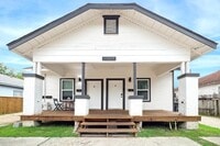 Building Photo - 2304 Chapman St