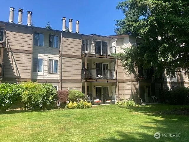Building Photo - 12617 NE 130th Way