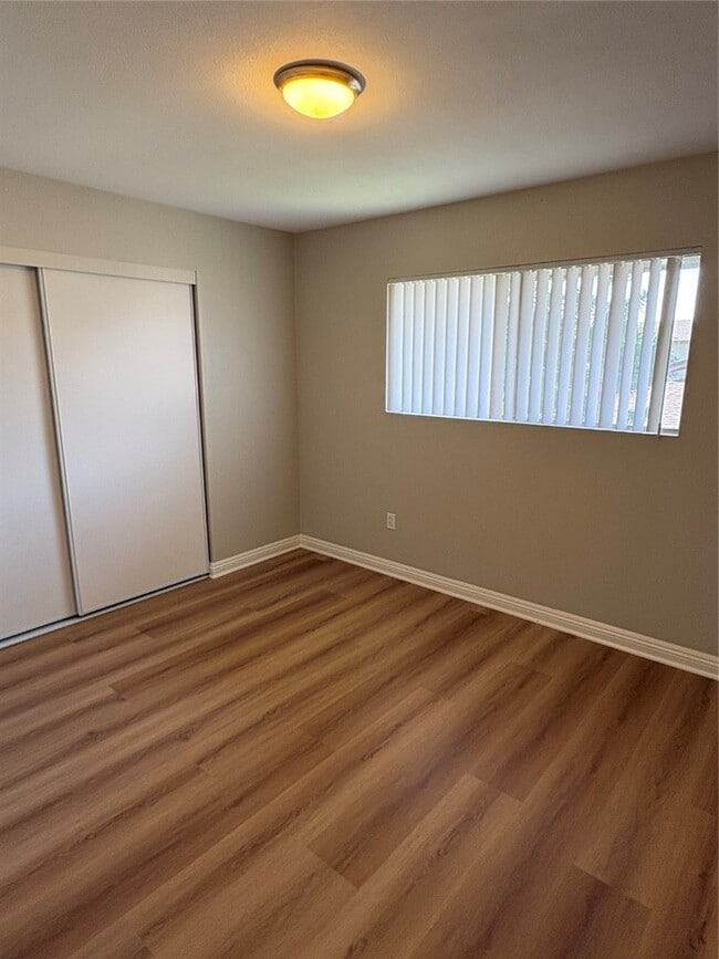 Building Photo - 7271 Elk Cir