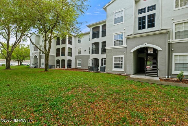 Building Photo - 3591 Kernan Blvd S