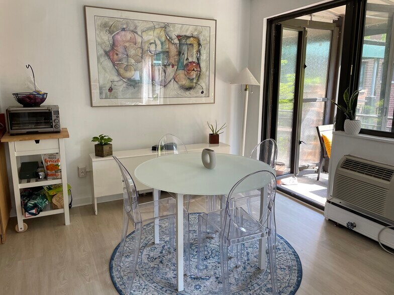 Building Photo - 2325 42nd St NW