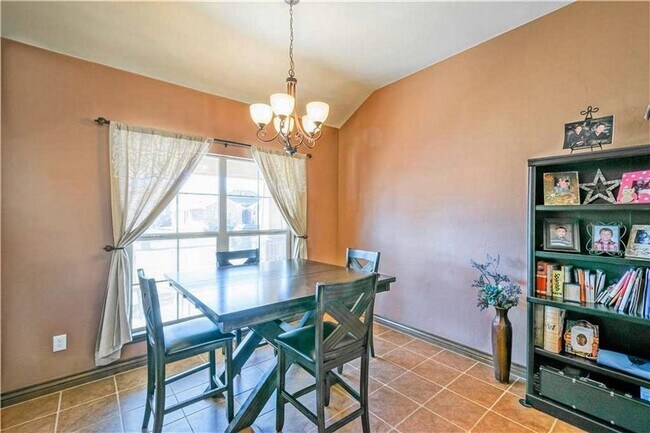 Building Photo - Coming Soon! Beautiful single family in Yu...