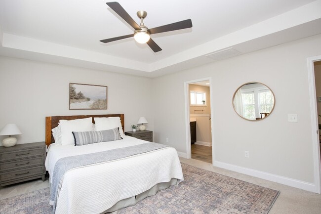 Building Photo - Spacious 5-Bedroom Home with 3 Full Bathrooms in Carthage, NC - Perfect for Your Family!