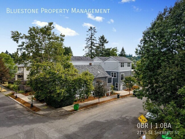 Building Photo - 2115 SE Sherrett St