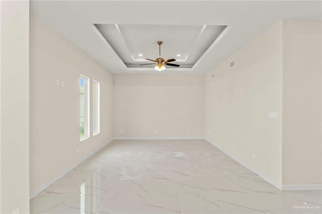 Building Photo - 5932 N Playa Del Sol St