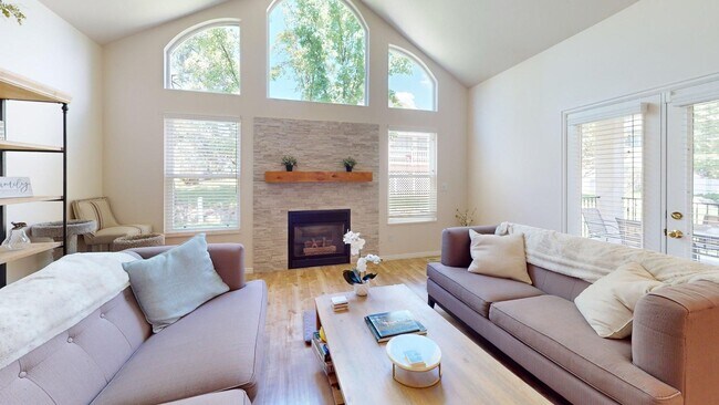 Building Photo - Beautiful House in Gated Draper Community: MOVE-IN BONUS