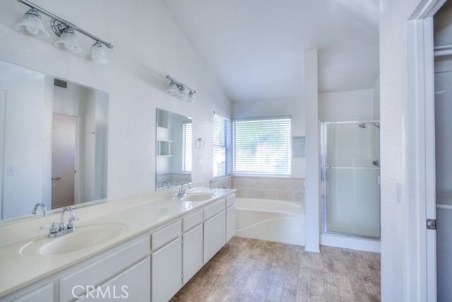 Building Photo - 14282 Tuolumne Ct