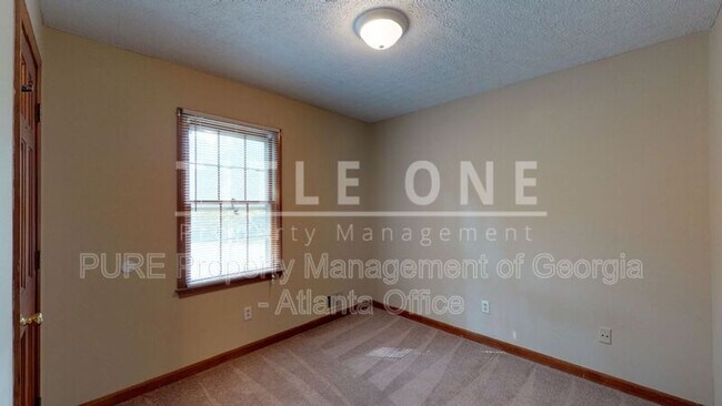 Building Photo - 31 Etowah Ct