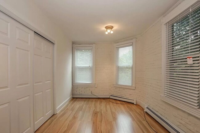 Building Photo - 2153 Newport Pl NW