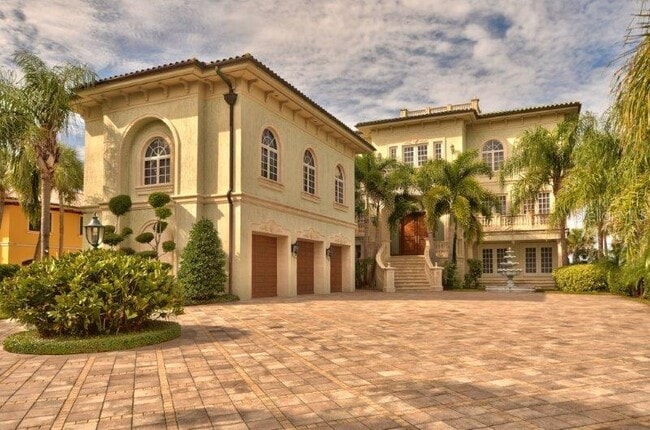 Building Photo - 220 Gulf Blvd